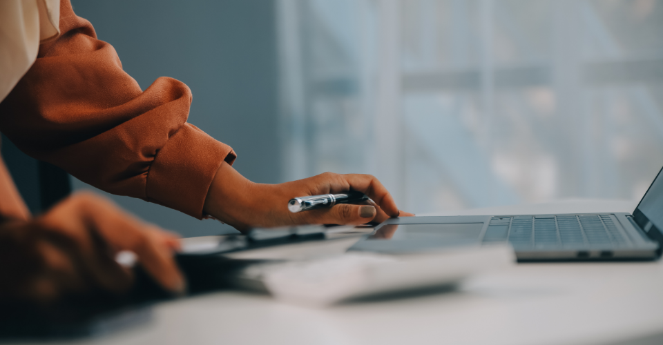 WHEN IS BUSINESS INSURANCE NEEDED?